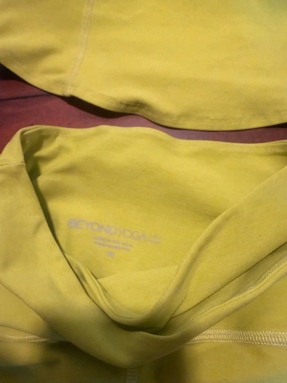 Beyond Yoga set,  Neon Yellow Scoop Neck Tank and leggings - Picture 8 of 9